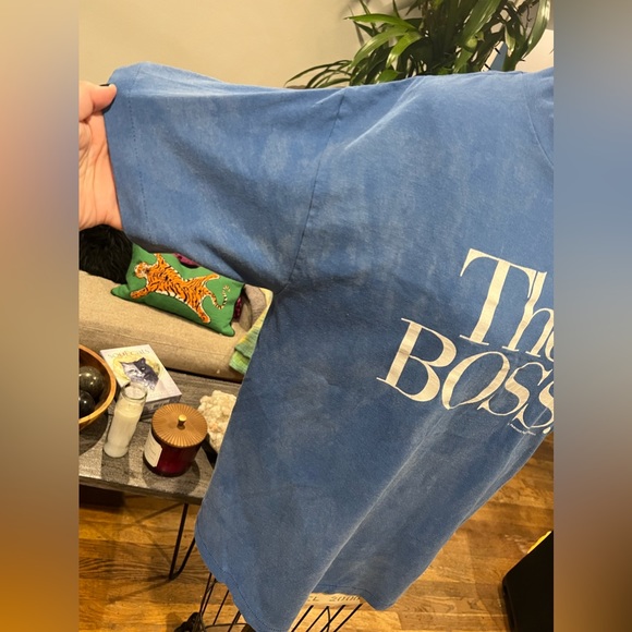 Vintage The Boss Peacock Papers T-shirt Distressed 1980’s - Picture 5 of 7